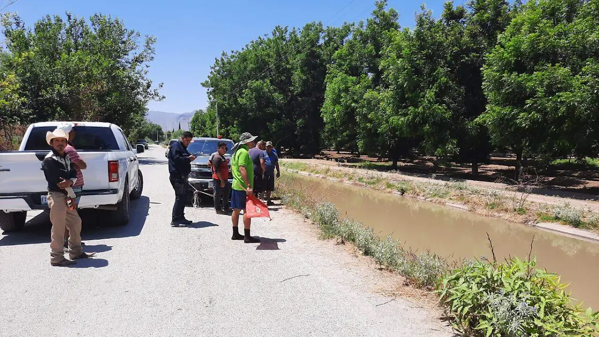 ROBERTO 3 Resctan cuerpo de un sexagenario que se ahogó en el canal de rieg